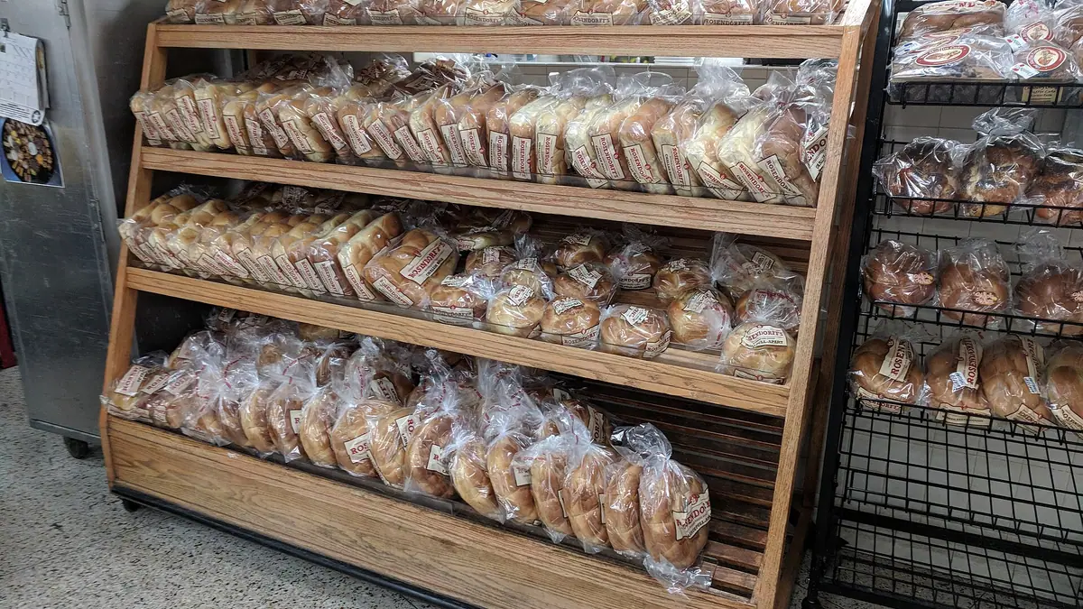 G And N Carr (Bakers) – bakery in Hurst Cross, Ashton-under-Lyne
